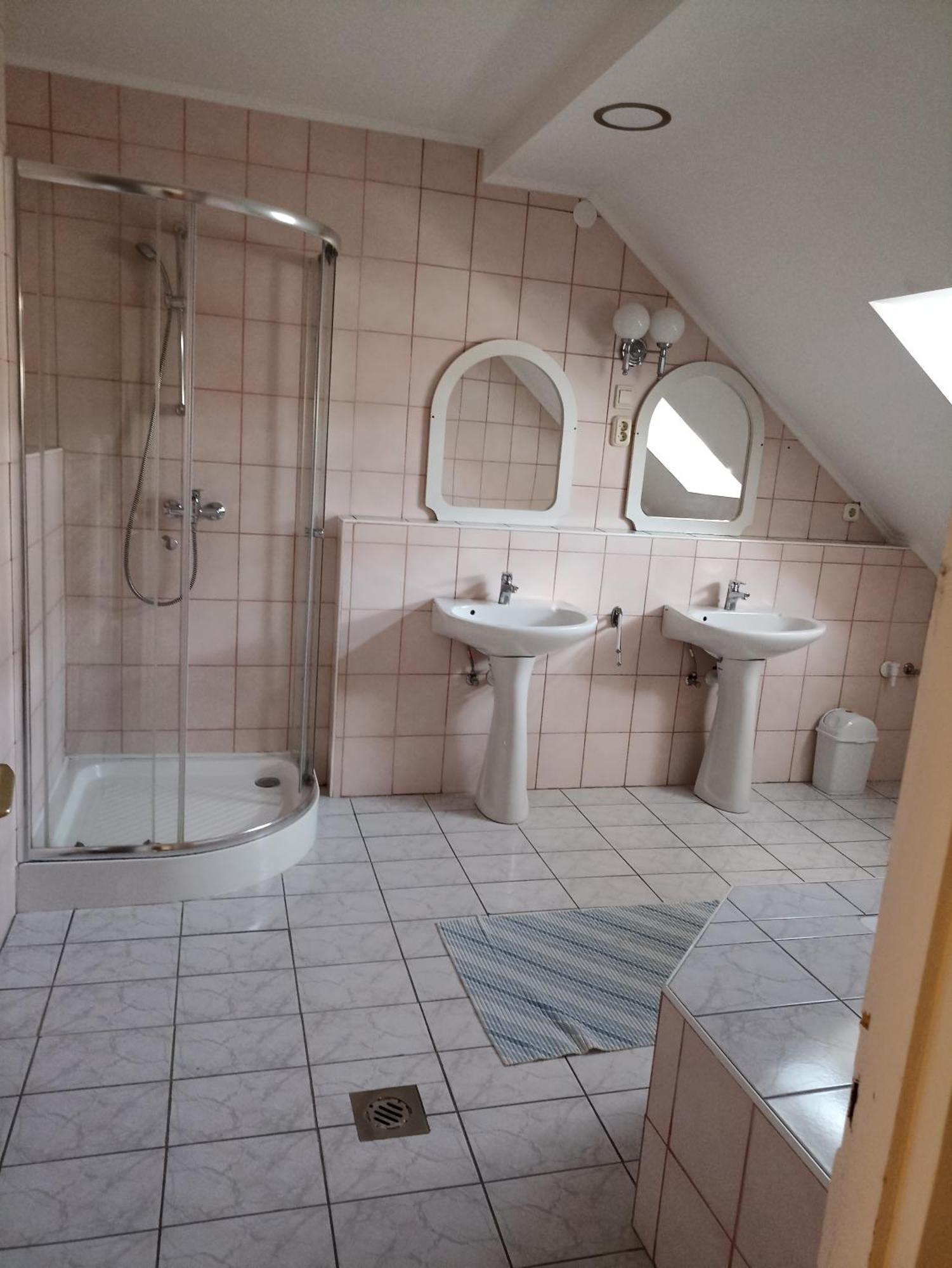 Bor Apartmanhaz Денешдиаш Экстерьер фото